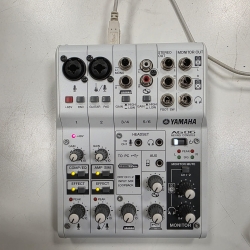 YAMAHA AG06 - MIXER CONSOLE...